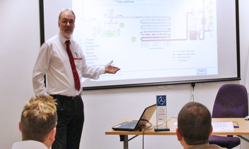 F-gas training course for automotive technicians