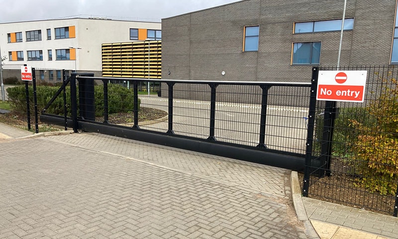 Cantilever Gates